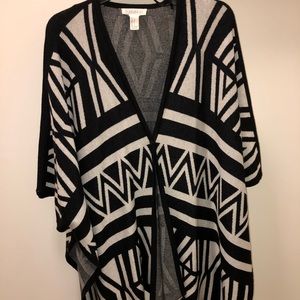 Forever 21 short sleeve sweater shrug